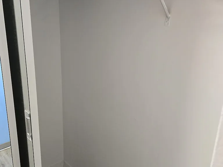 220 Victoria St #1305 — Photo 6