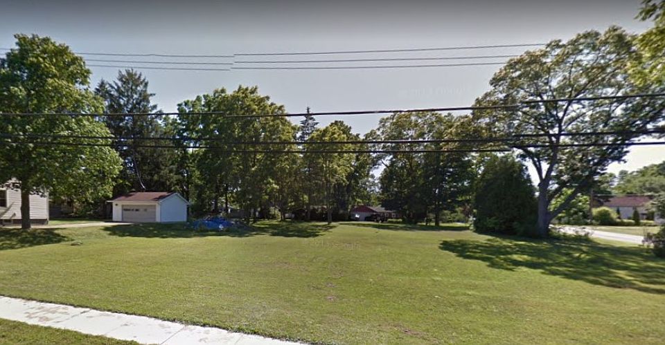 2nd image of 7665 3rd St