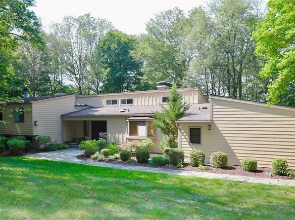 33 Greenlawn Road, Amawalk, NY 10501