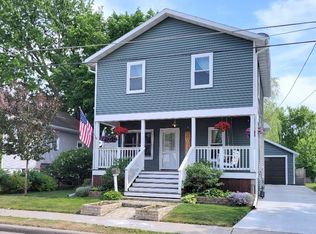 913 Bismarck Ave, Oshkosh, WI 54902