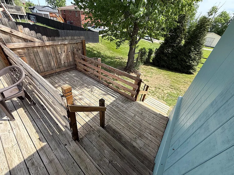 123 Chris Dr — Photo 8