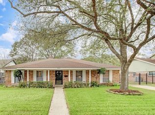 4611 Dunsmere St, Houston, TX 77018
