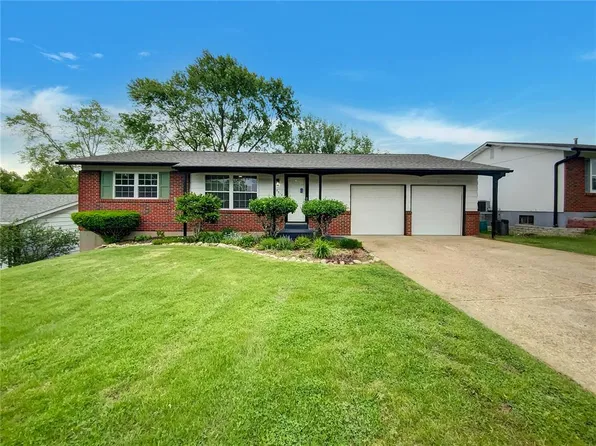 2308 Lincoln Dr, Arnold, MO 63010
