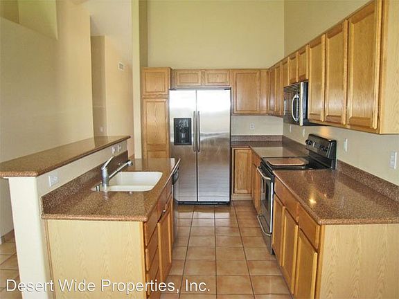 5th image of 2437 E Windsong Dr