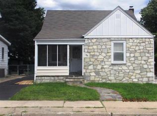 26 Elizabeth Ave, Hamilton, NJ 08610