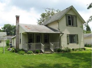 209 West St, Monroe Center, IL 61052