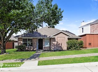 12717 Hilltop Dr, Balch Springs, TX 75180