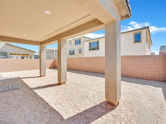 5th image of 10174 Eden Mountain St