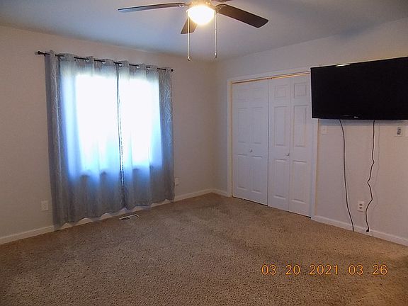 5th image of 3409 Mountain View Ln #A
