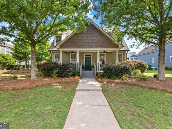1050 Cobblestone Ln, Bogart, GA 30622