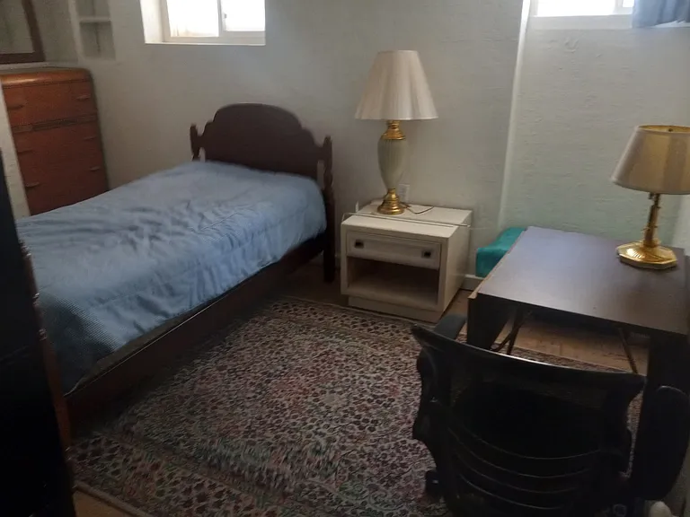 544 S Douglas St #B — Photo 3