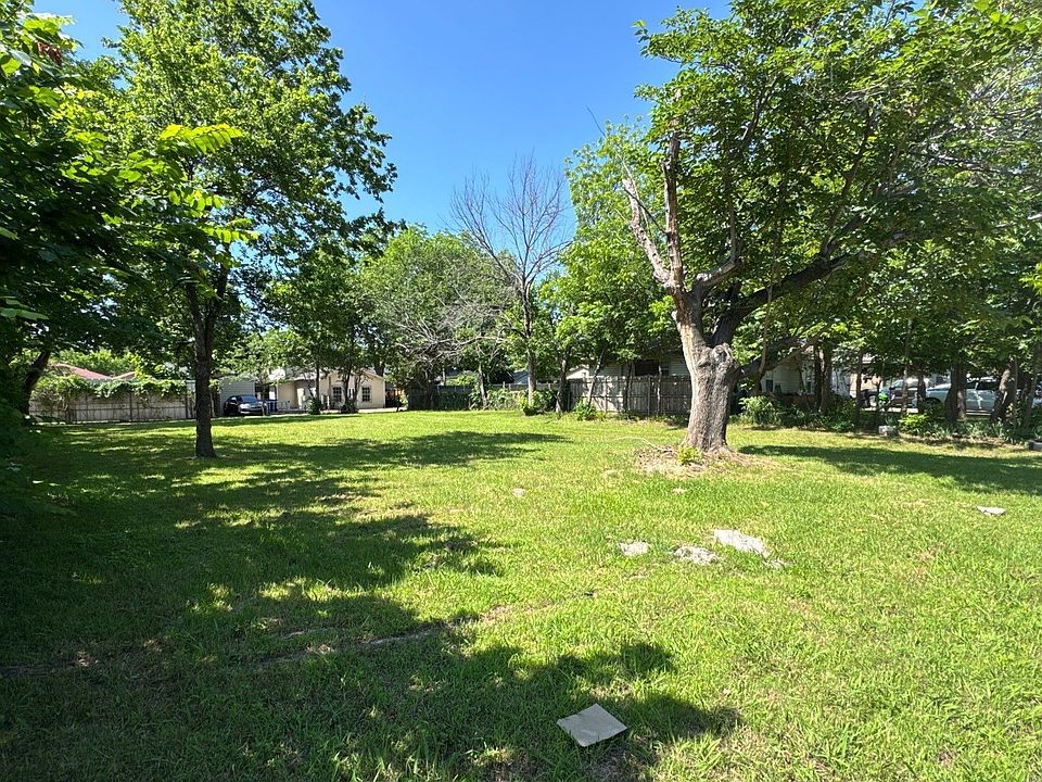 1st image of 7242 Amy St