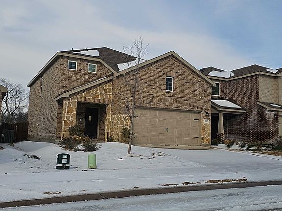 2nd image of 528 Lake Erie Dr