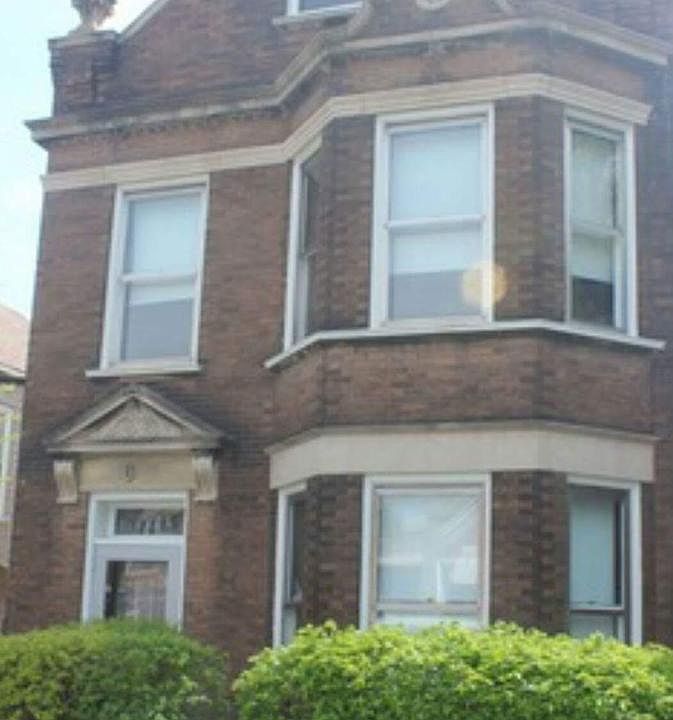 1st image of 2225 S Trumbull Ave #1