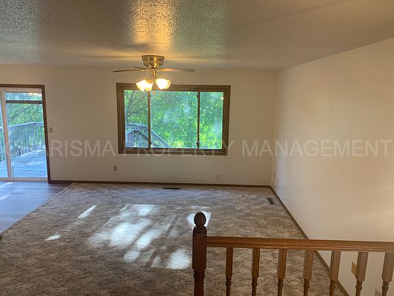 5th image of 2509 S Groveland Ave