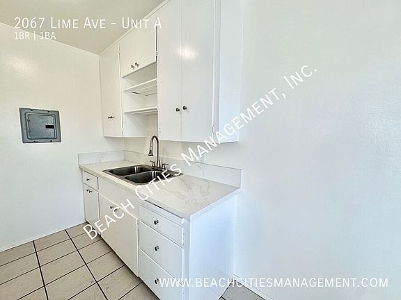 3rd image of 2067 Lime Ave APT A