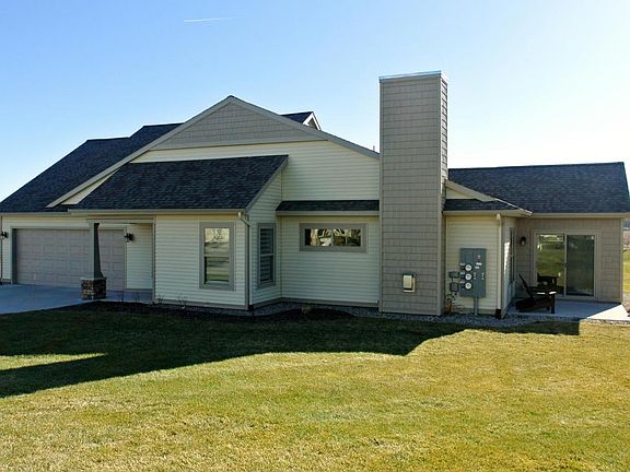 2nd image of 1280 Saint Andrews Dr