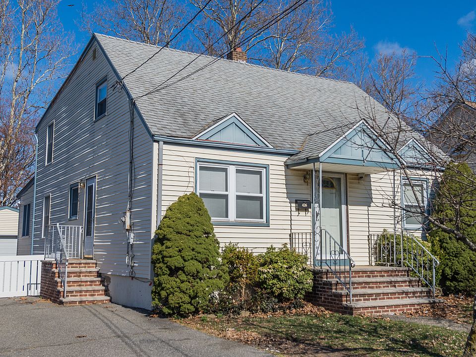 1st image of 426 Mount Pleasant Ave
