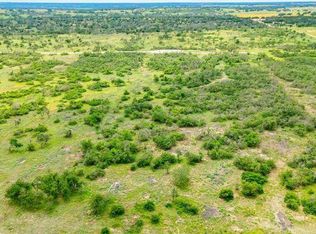 15 Sweet Wind Ln, Harper, TX 78631