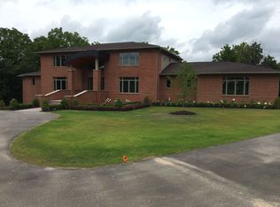 3440 Hillshire Ct, Ypsilanti, MI 48198