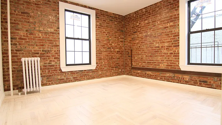 Rented by Nooklyn NYC LLC | media 3