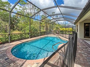 9387 Vercelli Ct, Naples, FL 34113