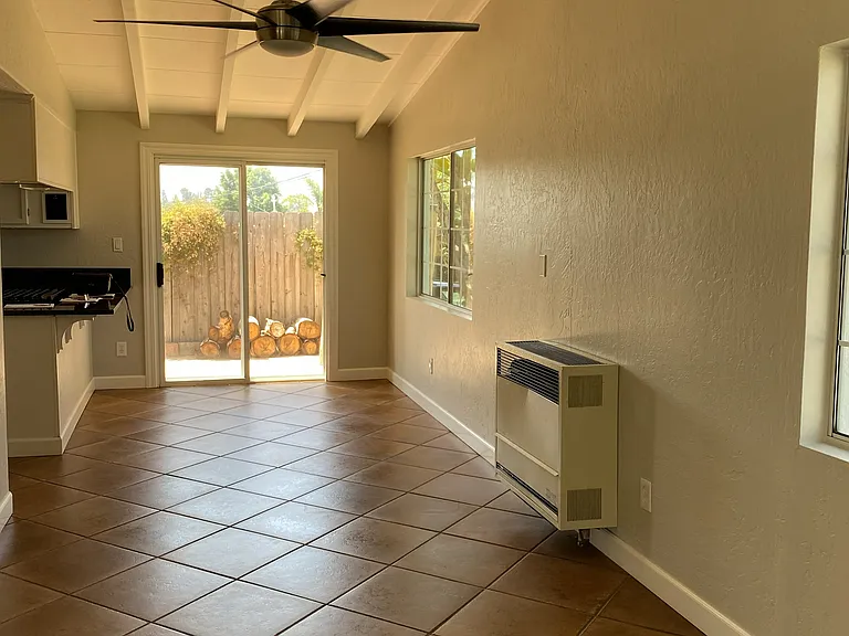 6091 Howell Dr — Photo 4