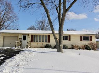 102 Royal Rd, Liverpool, NY 13088