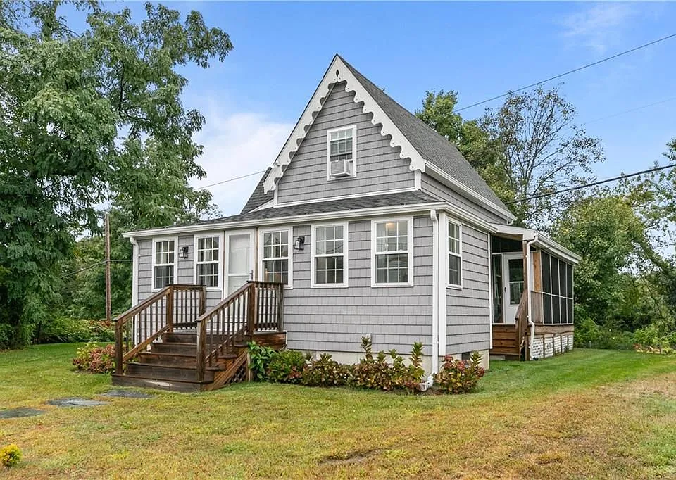 190 Railroad Ave