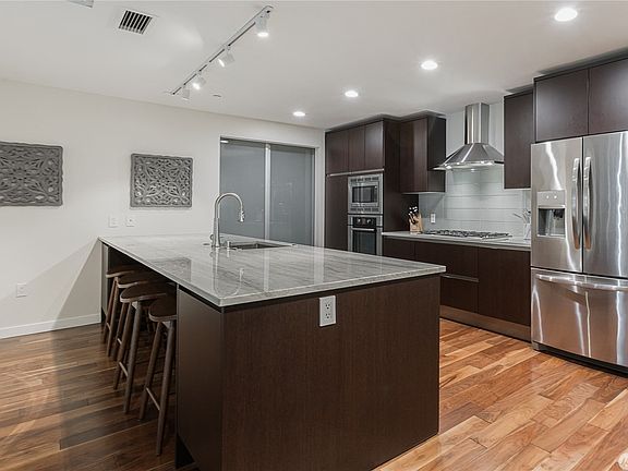 3rd image of 10000 Main St Unit 204