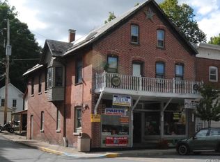 501 S Delaware Ave, Mount Bethel, PA 18343