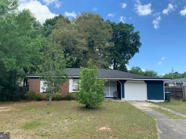 5725 Hickory St, Milton, FL 32570