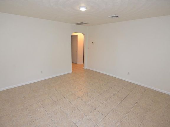 2nd image of 1173 Gunn Hall Dr #A