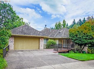 10069 SW Balmer Cir, Portland, OR 97219