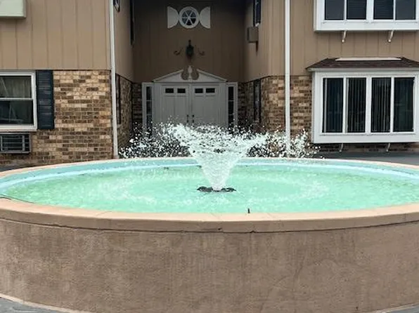 5650 West Wahner AVENUE #107, Brown Deer, WI 53223