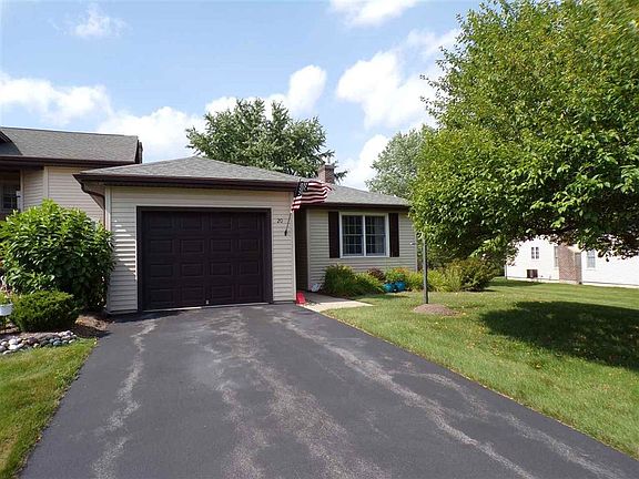 2nd image of 20 Baybridge Dr