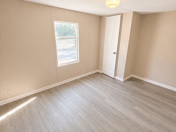 3rd image of 110 Deborah Dr #15