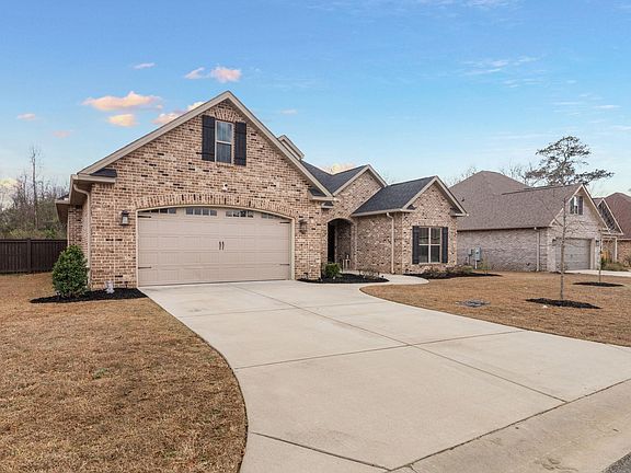 2nd image of 107 Windborne Ct