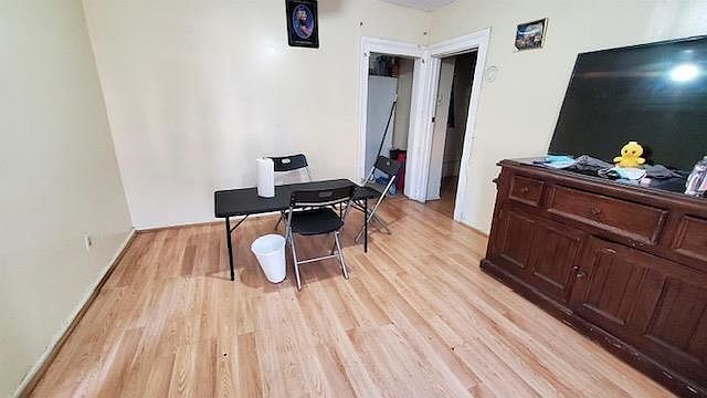 1st image of 125-127 Beacon Ave #2