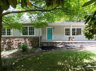 922 E Rockwood Trl, Fayetteville, AR 72701