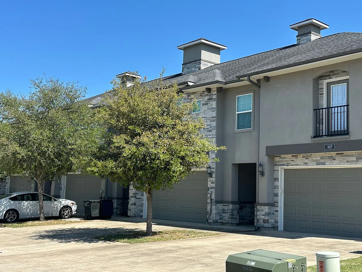 Building Photo - 311 Sageway Ct