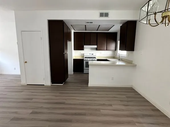 79 & 89 Roosevelt Ave., 79 & 89 S Roosevelt Ave #89-9, Pasadena, CA 91107