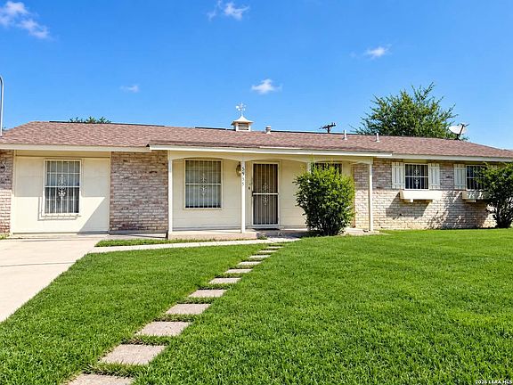 2nd image of 5855 Sandy Valley Drive