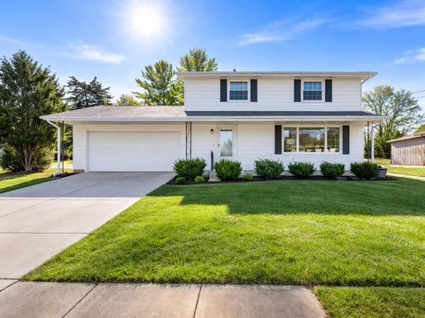 564 East Rhine STREET, Elkhart Lake, WI 53020