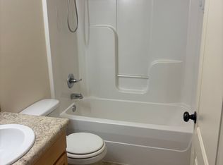 384 Adeline Dr, Stanley, ND 58784