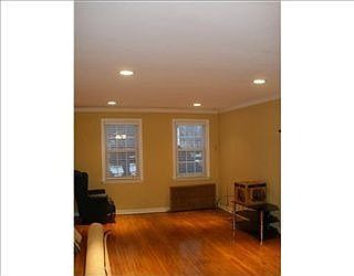 2nd image of 844 Thorn St APT 65