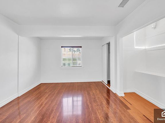 3rd image of 2403 W Avenue 33