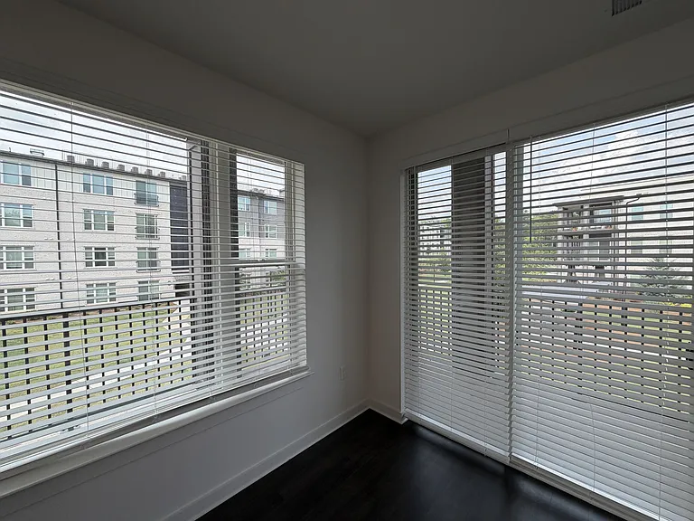 The Wren Apartments — Photo 217