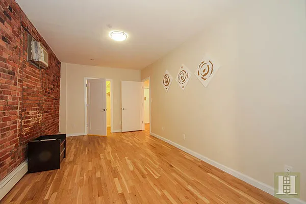 Rented by Halstead Real Estate | media 6
