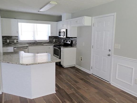 5th image of 33 Lee Road 2068